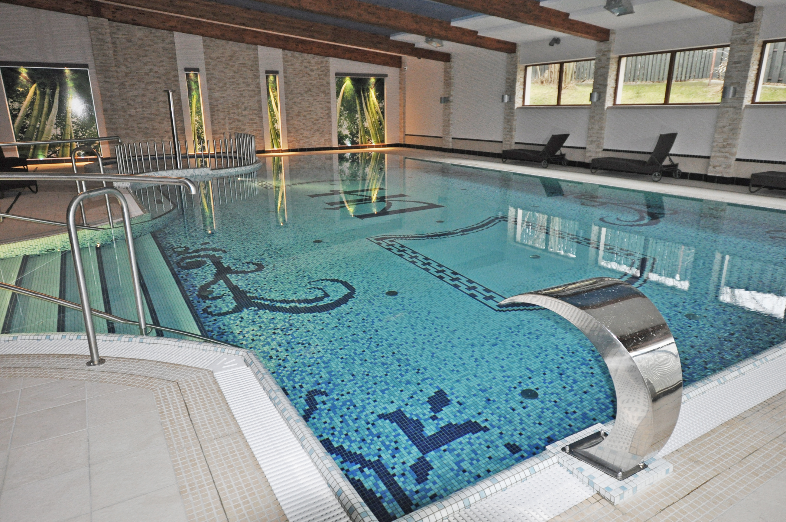 Piscinas - Zion Construtora